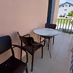 Vila Manuel