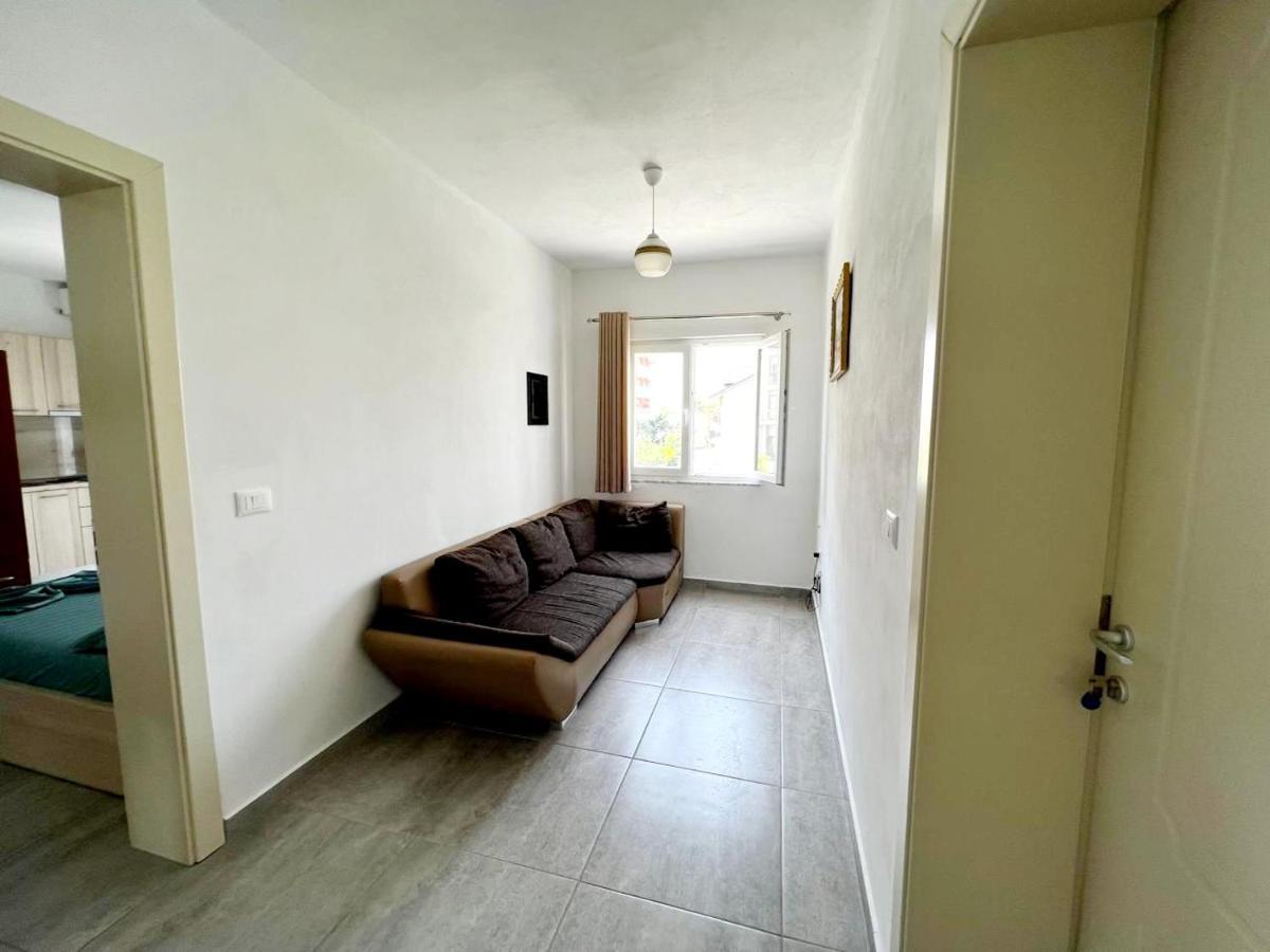 Manuel Apartamento